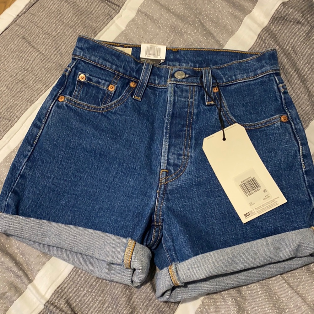 501 Levi shorts